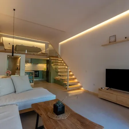 Daire Mezzanine - Designer Loft Near Corfu Town *