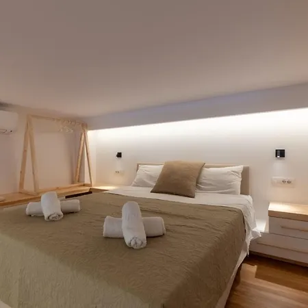 Mezzanine - Designer Loft Near Corfu Town